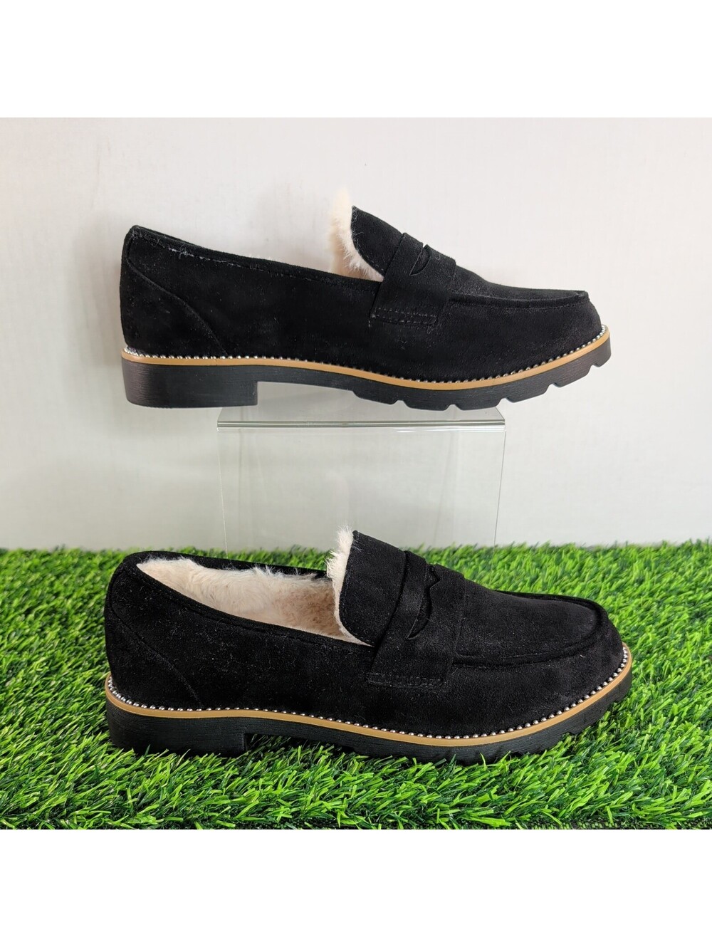Taryn Rose Women's Black Suede Faux Fur Lined Black Slip-On Loafer Flats SZ 10